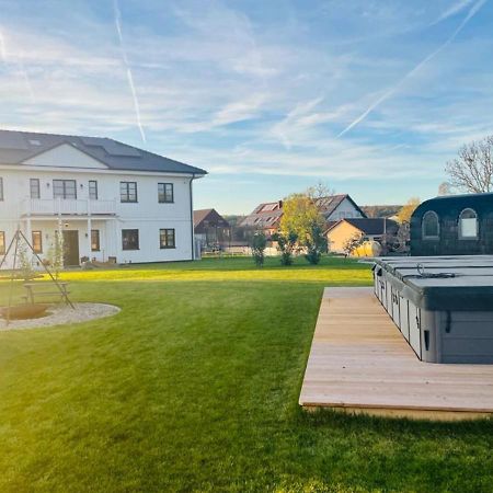Tirolian Lodge North, Whirlpool, Sauna, Lagerfeuer Bundorf ภายนอก รูปภาพ