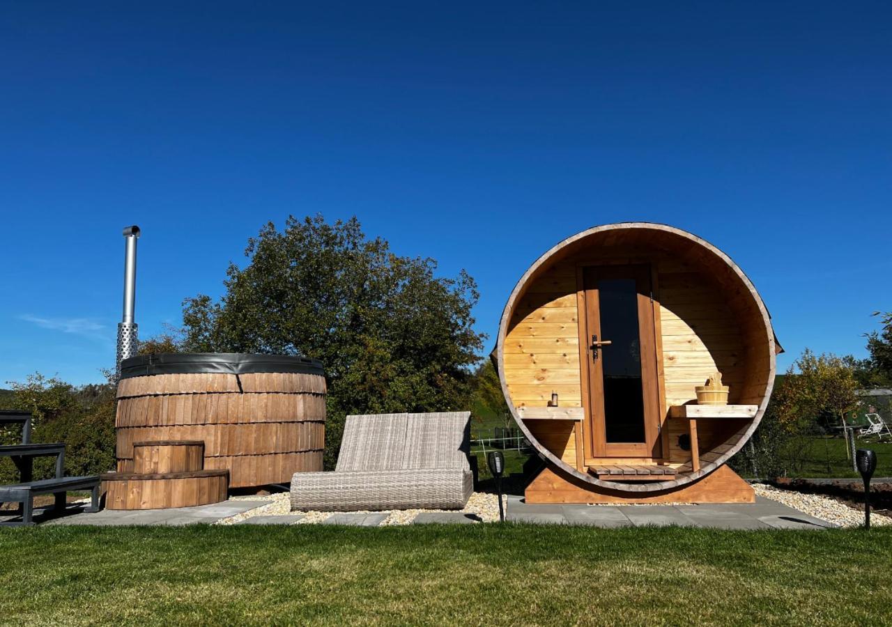 Tirolian Lodge North, Whirlpool, Sauna, Lagerfeuer Bundorf ภายนอก รูปภาพ